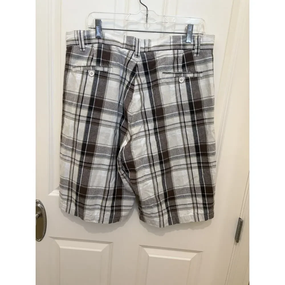 Mens Siegfried and Company Plaid Shorts Size 36